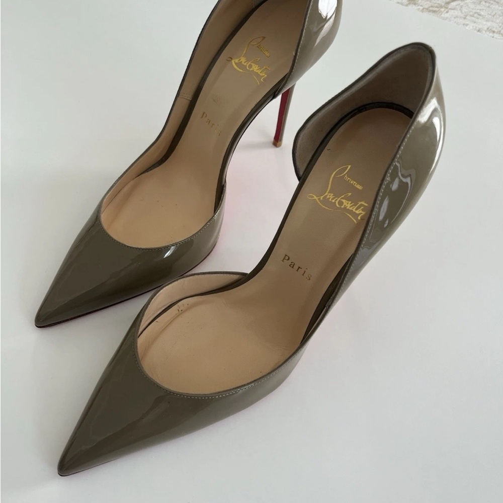 Christian Louboutin Green Heels Elegant Design - Picture 6 of 7